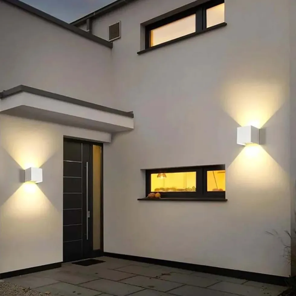 Applique LED cubo da esterno LISBONA 10W IP65 angolo di luce regolabile 2CCT 3000/4000k bianco/antracite