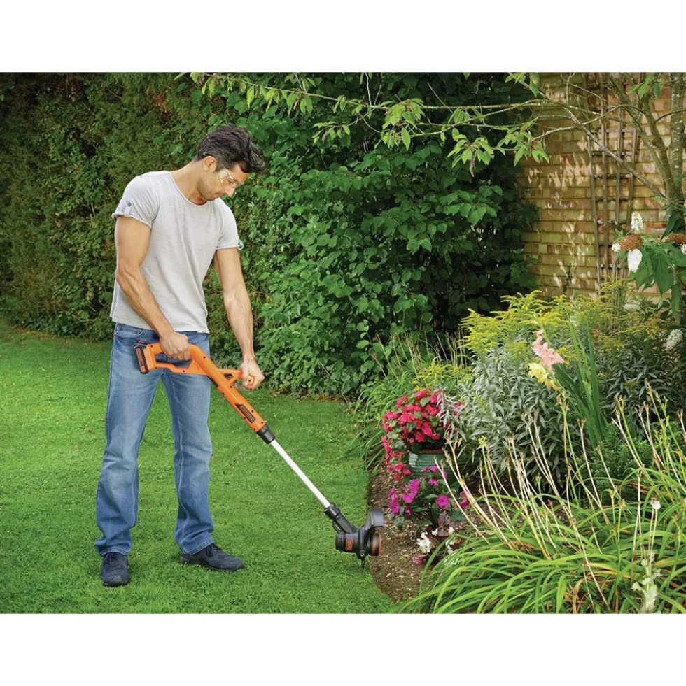 Decespugliatore elettrico a batteria 18V 2Ah BLACK+DECKER ST182320 tagliabordi a batteria con caricabatteria