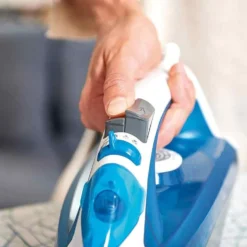 Ferro da stiro a vapore 2200W BLACK+DECKER BXIR2200E