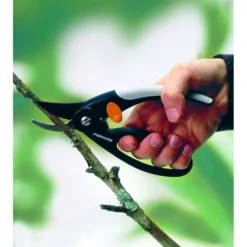 Forbici da potatura FISKARS FINGERLOOP P44 bypass