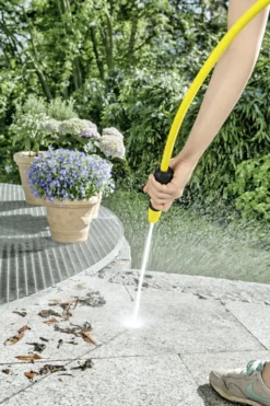 KARCHER Lancia regolabile per irrigazione giardino con getto regolabile e impugnatura ergonomica