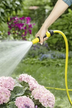 KARCHER Lancia regolabile per irrigazione giardino con getto regolabile e impugnatura ergonomica