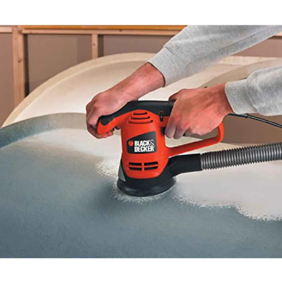 Levigatrice rotorbitale BLACK+DECKER KA191EK 480W mm.125 con valigetta