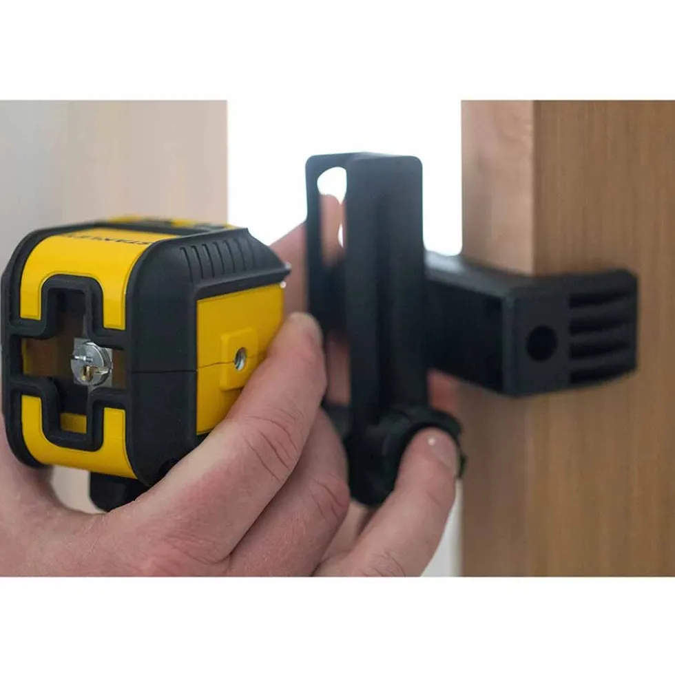 Livella laser autolivellante STANLEY mod. CUBIX raggio rosso a croce 90°