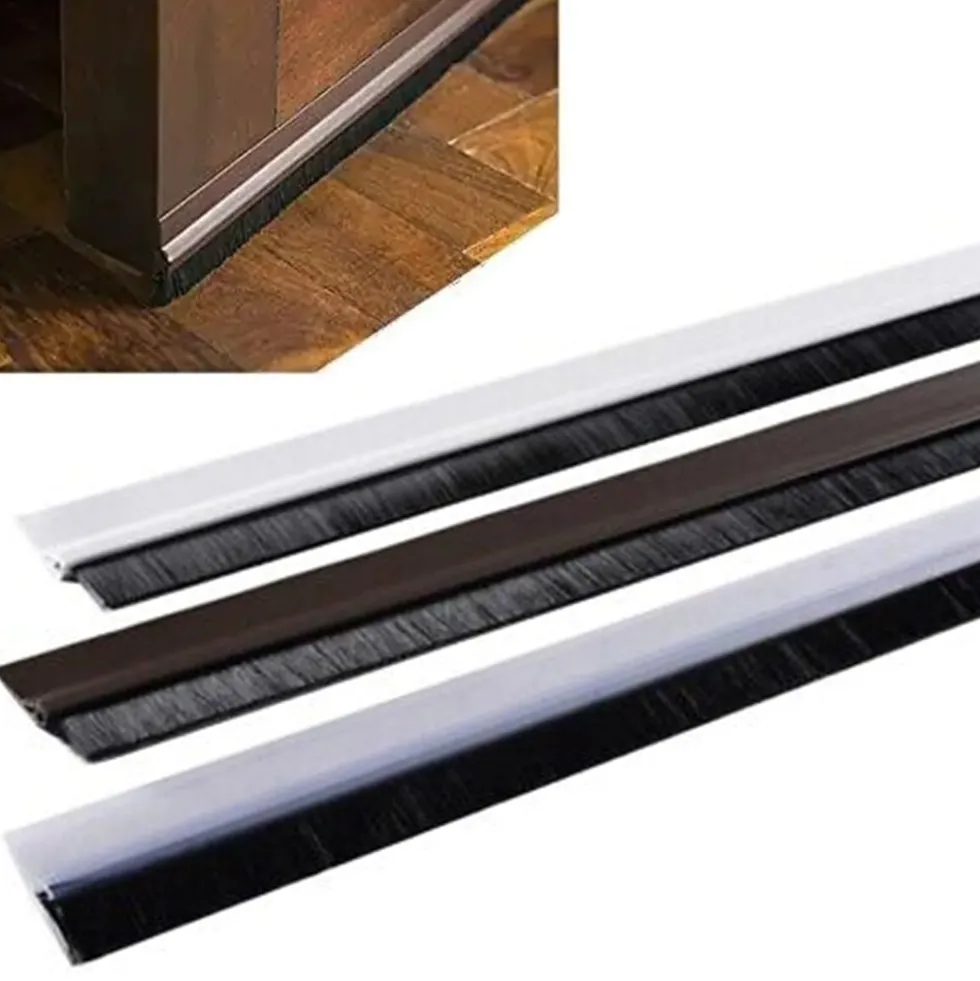 Parafreddo sottoporta adesivo in pvc con spazzola cm.100 x 5 marrone