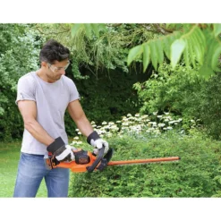 Tagliasiepi elettrico a batteria BLACK+DECKER GTC18504PC batteria 18V 4Ah litio barra cm.50