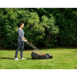 Tosaerba elettrico tagliaerba BLACK+DECKER BEMW351 1000W taglio max cm.32