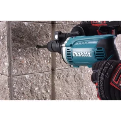 Trapano elettrico MAKITA HP1631 con percussione 710W mandrino 13 mm autoserrante