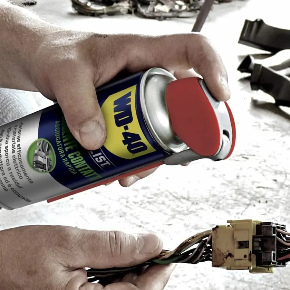 WD-40 Detergente spray disossidante per contatti elettrici ml.400 WD40 con erogatore doppia posizione